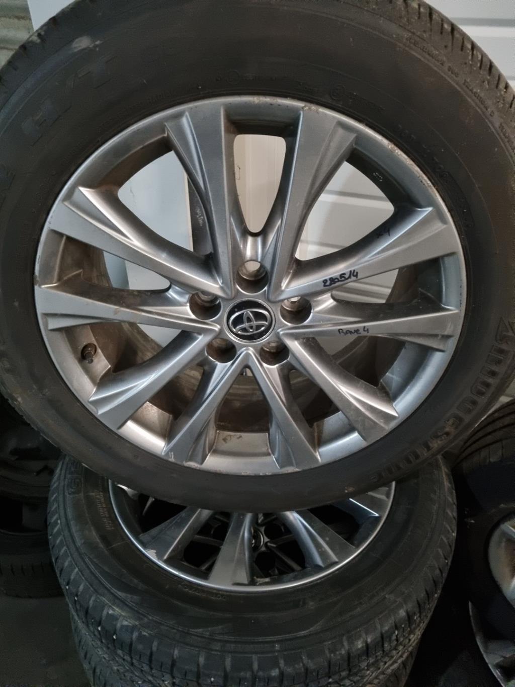 Roue TOYOTA RAV4 4 PHASE 2 Essence/Hybride - 1