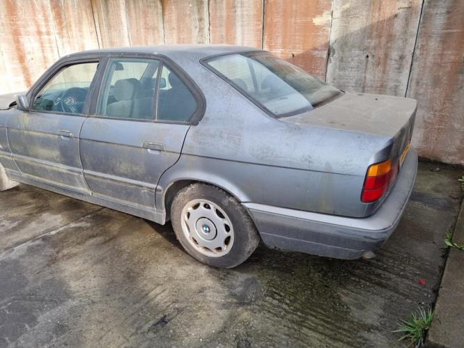 Image Retroviseur droit - BMW SERIE 5 E34