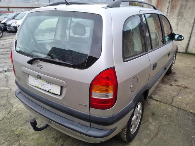 Image Feu arriere principal droit (feux) - OPEL ZAFIRA A