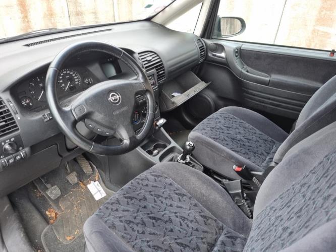 Image Feu arriere principal droit (feux) - OPEL ZAFIRA A