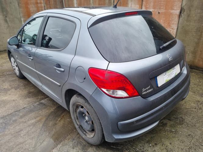 Image Feu arriere principal gauche (feux) - PEUGEOT 207