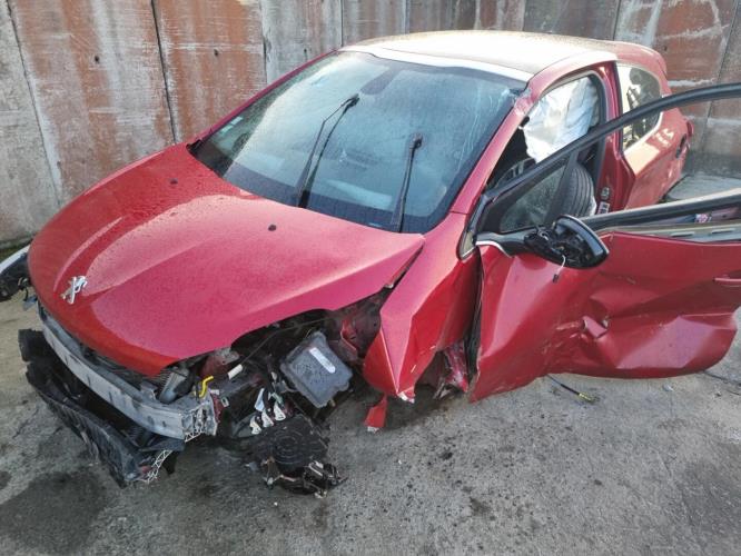 Image Moteur essuie glace avant - PEUGEOT 208 1