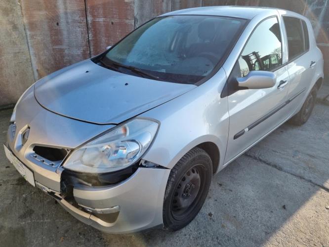 Image Feu arriere principal droit (feux) - RENAULT CLIO 3