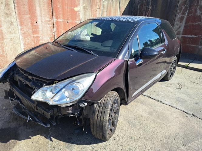 Image Porte fusible - CITROEN DS3
