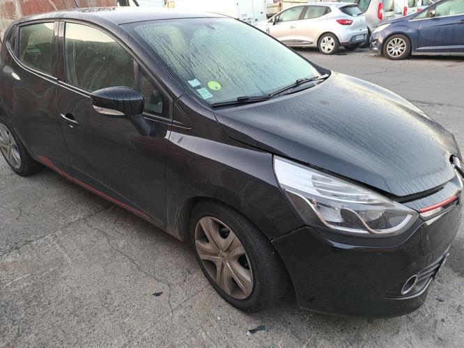 Image Feu diurne avant gauche - RENAULT CLIO 4
