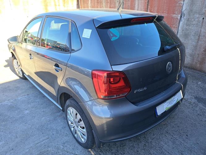 Image Autoradio d'origine - VOLKSWAGEN POLO 5