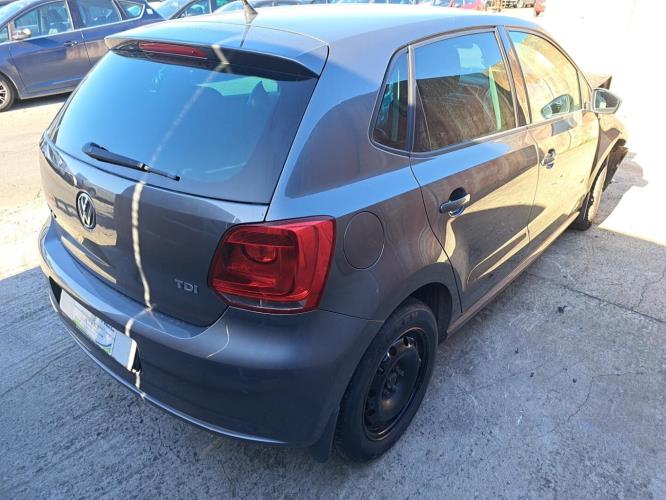 Image Autoradio d'origine - VOLKSWAGEN POLO 5