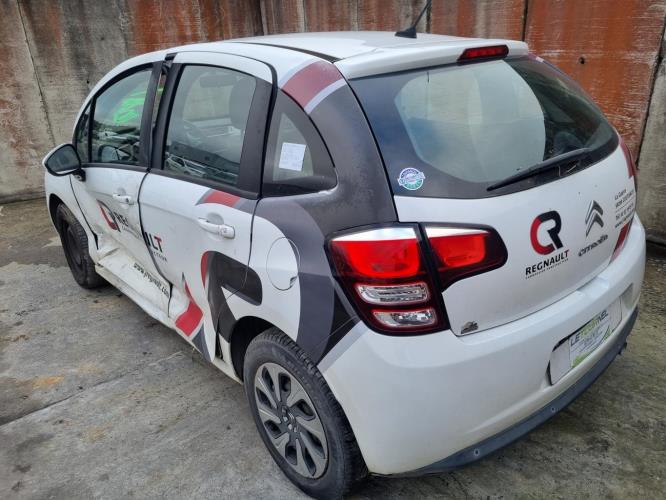 Image Porte fusible - CITROEN C3 2