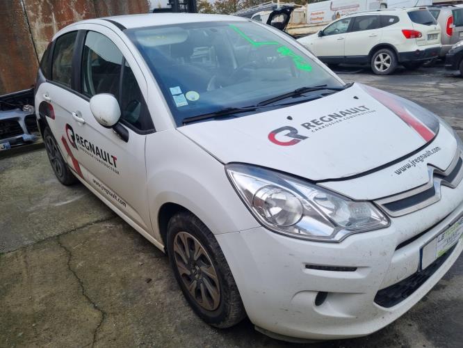 Image Porte fusible - CITROEN C3 2
