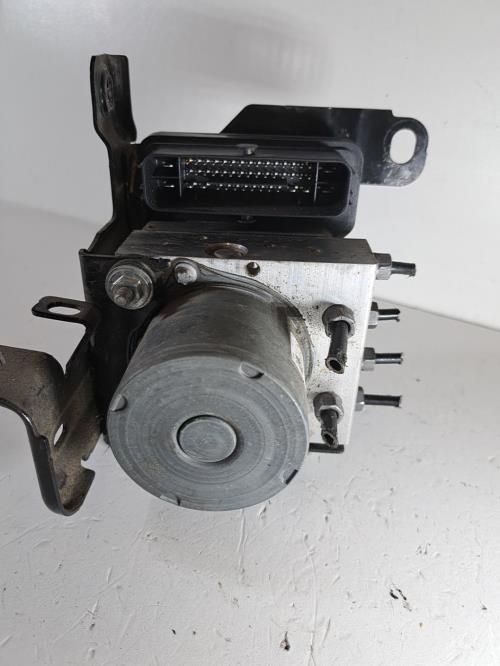 Image Bloc ABS (freins anti-blocage) - PEUGEOT 3008 2