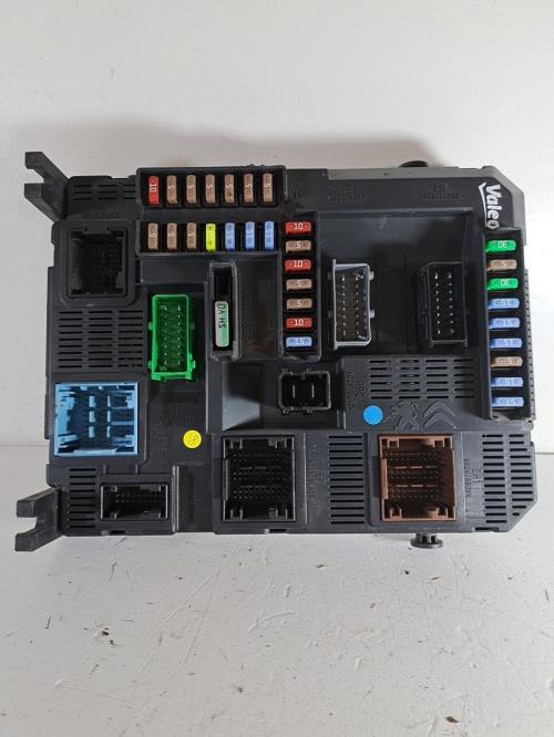 Image Boitier BSI - PEUGEOT 208 1