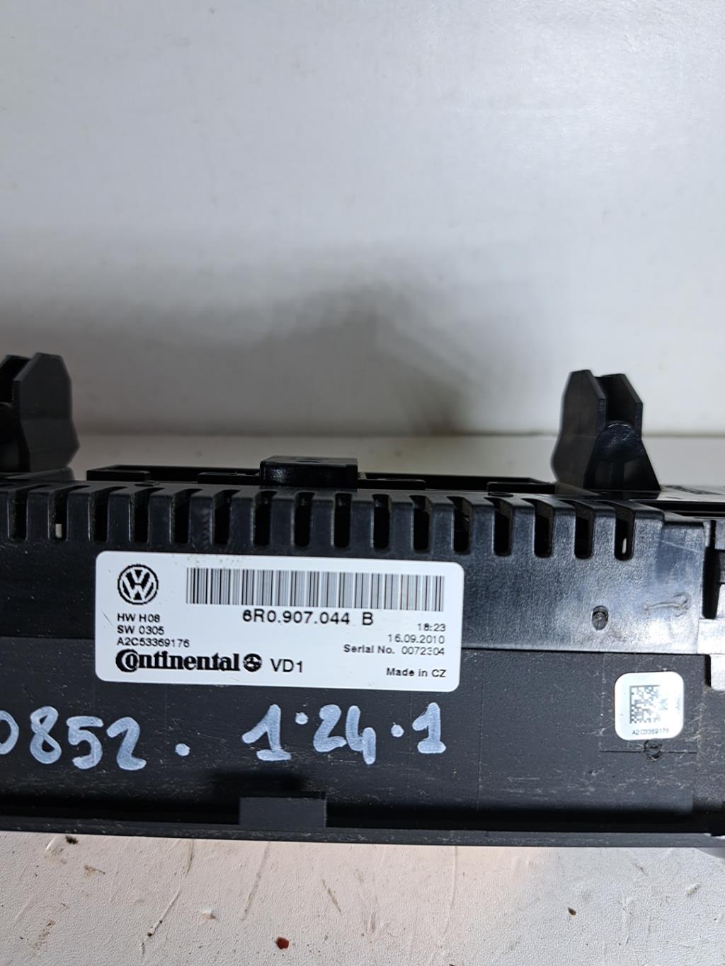 Commande chauffage VOLKSWAGEN POLO 5 PHASE 1 Diesel - 1