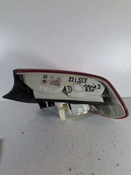 Image Feu arriere principal droit (feux) - BMW SERIE 3 E90