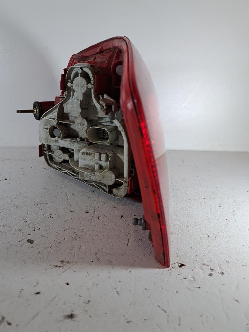Feu arriere principal droit (feux) AUDI A3 2 PHASE 1 Diesel - 1