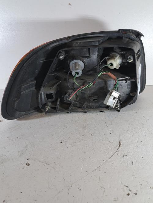 Image Feu arriere principal droit (feux) - HONDA CRX 3