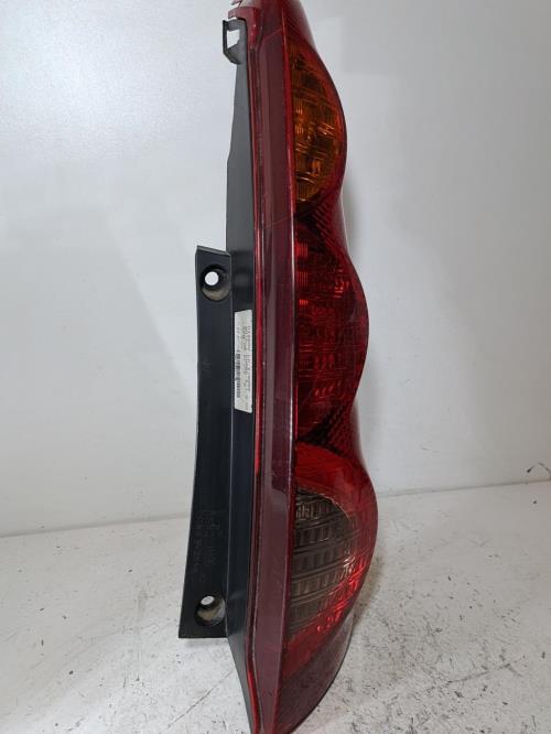 Image Feu arriere principal droit (feux) - NISSAN NOTE 1