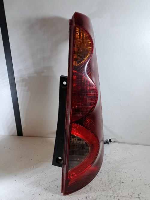 Image Feu arriere principal droit (feux) - NISSAN NOTE 1