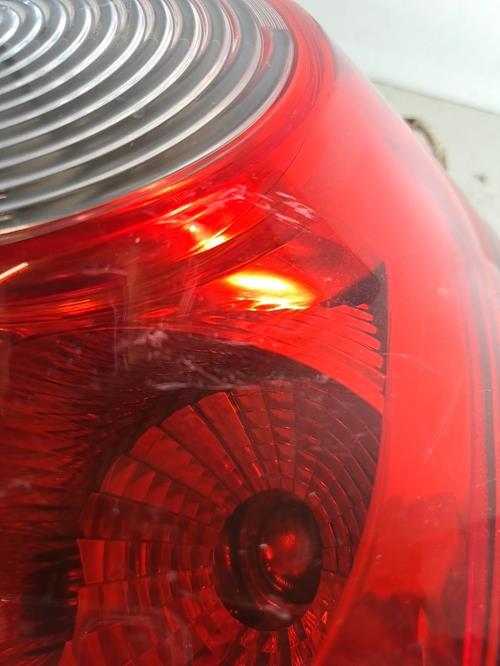 Image Feu arriere principal droit (feux) - OPEL AGILA B