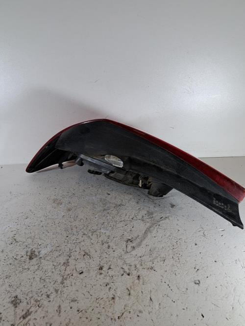 Image Feu arriere principal droit (feux) - OPEL CORSA D