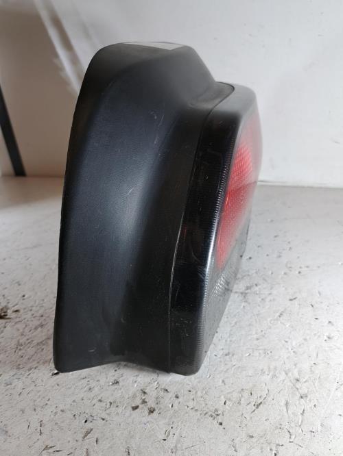 Image Feu arriere principal droit (feux) - RENAULT CLIO 1