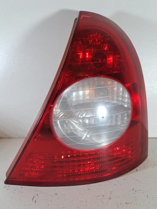 Image Feu arriere principal droit (feux) - RENAULT CLIO 2