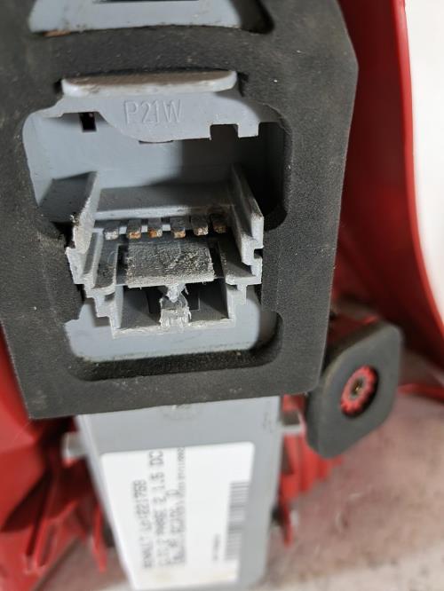 Image Feu arriere principal droit (feux) - RENAULT CLIO 2