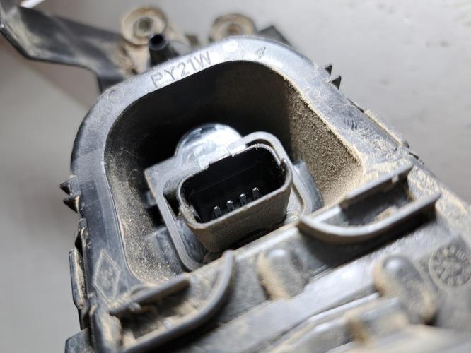 Image Feu arriere principal droit (feux) - RENAULT CLIO 4