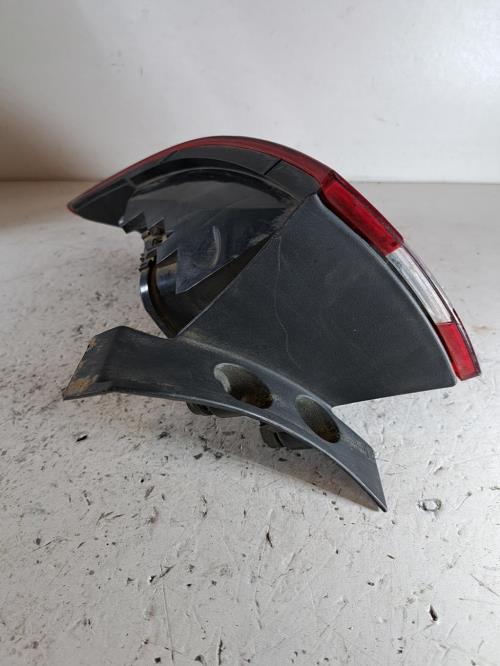 Image Feu arriere principal droit (feux) - RENAULT CLIO 4