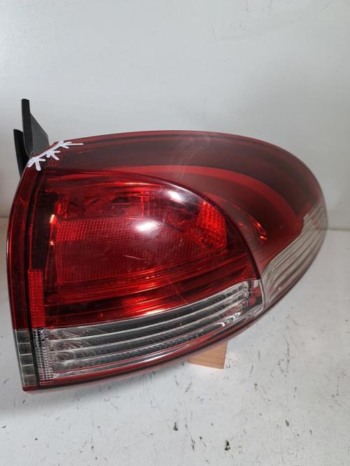 Image Feu arriere principal droit (feux) - RENAULT CLIO 4