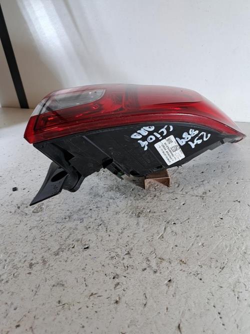 Image Feu arriere principal droit (feux) - RENAULT CLIO 4