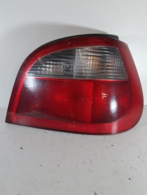 Image Feu arriere principal droit (feux) - RENAULT MEGANE 1