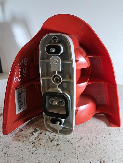 Image Feu arriere principal droit (feux) - RENAULT TWINGO 1
