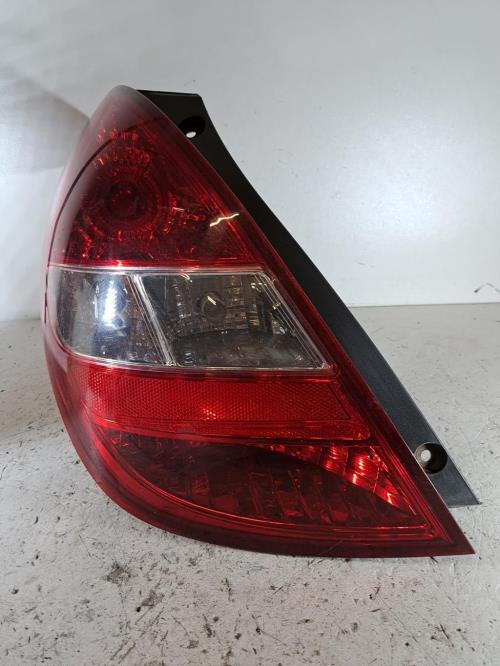 Image Feu arriere principal gauche (feux) - HYUNDAI I 20 1