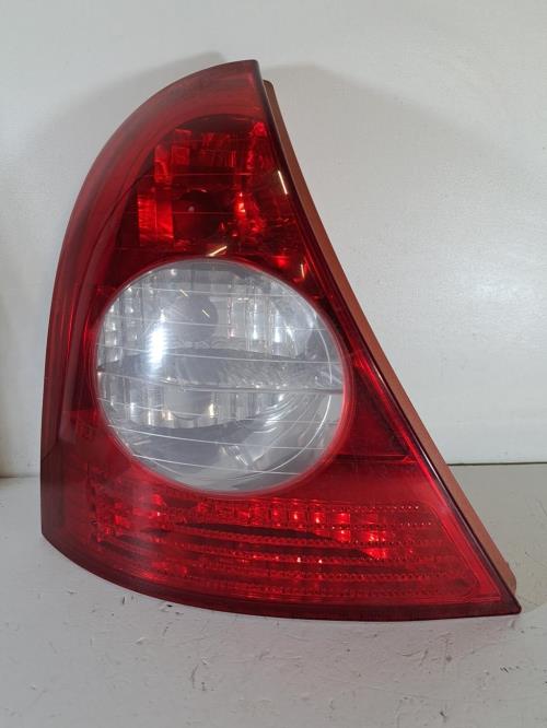 Image Feu arriere principal gauche (feux) - RENAULT CLIO 2