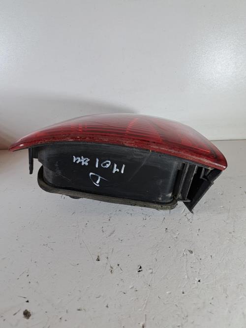 Image Feu arriere principal gauche (feux) - SEAT TOLEDO 2