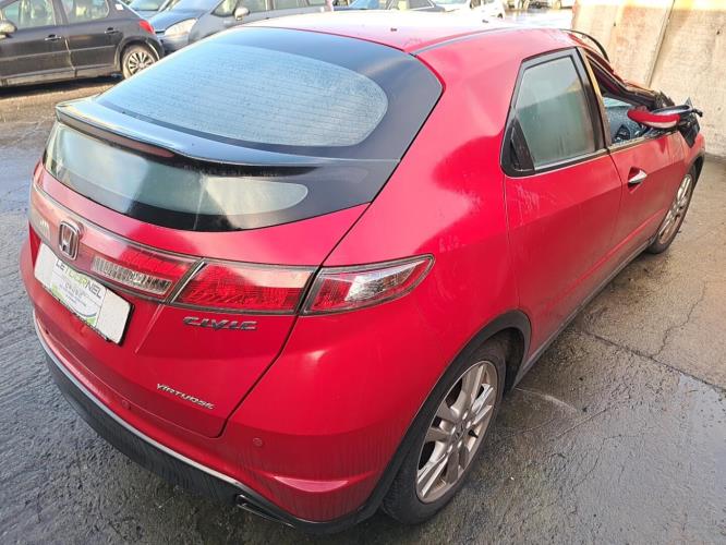Image Pare choc arriere - HONDA CIVIC 8