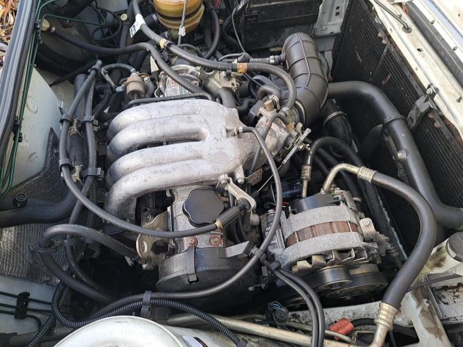 Image Capot - RENAULT R21