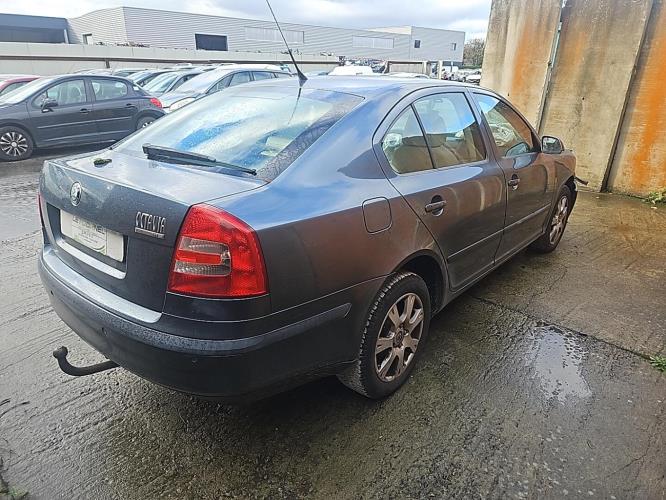 Image Retroviseur droit - SKODA OCTAVIA 2