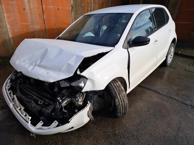 Image Autoradio d'origine - VOLKSWAGEN POLO 5