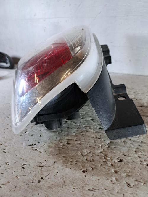 Image Feu arriere principal droit (feux) - FIAT 500 2