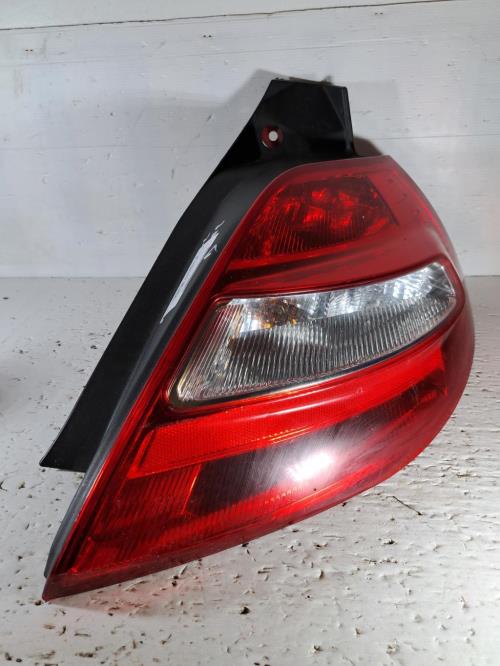 Image Feu arriere principal droit (feux) - RENAULT MEGANE 2