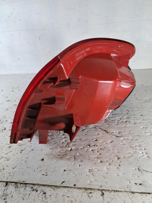 Image Feu arriere principal gauche (feux) - VOLKSWAGEN PASSAT 5