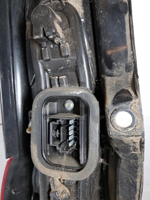 Image Feu arriere principal droit (feux) - FIAT PANDA 2