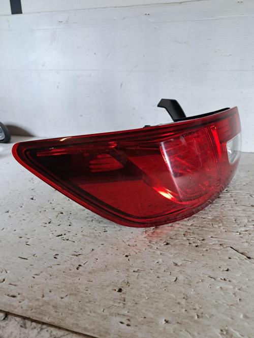 Image Feu arriere principal gauche (feux) - RENAULT CLIO 4
