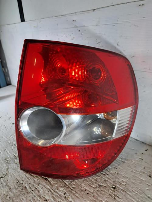 Image Feu arriere principal droit (feux) - VOLKSWAGEN FOX