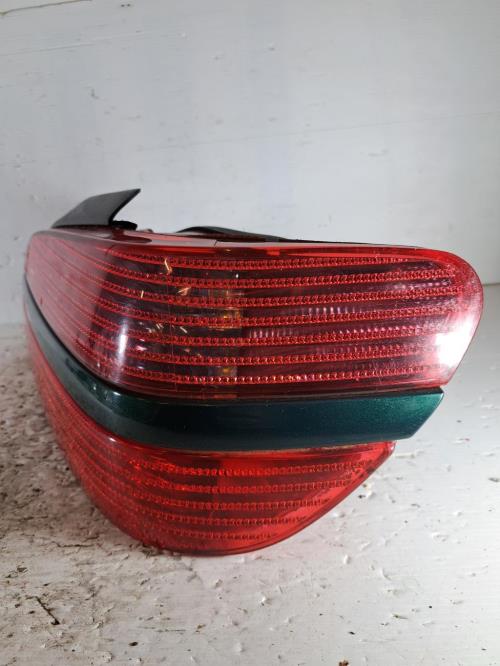 Image Feu arriere principal droit (feux) - PEUGEOT 406