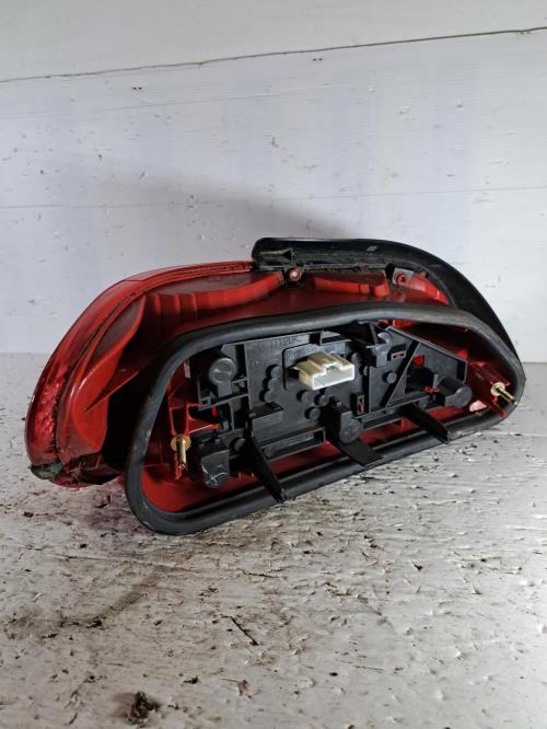Image Feu arriere principal droit (feux) - PEUGEOT 406