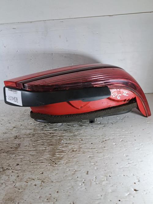 Image Feu arriere principal gauche (feux) - PEUGEOT 406