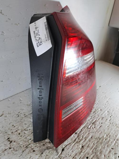 Image Feu arriere principal droit (feux) - BMW SERIE 1 E81