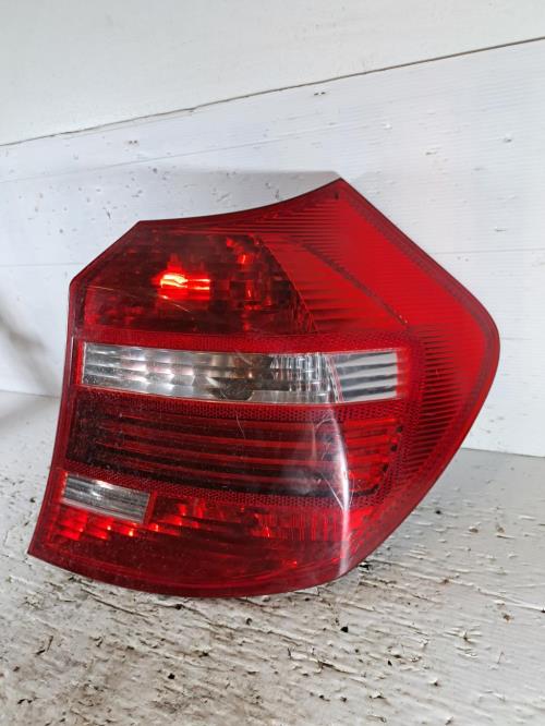 Image Feu arriere principal droit (feux) - BMW SERIE 1 E81